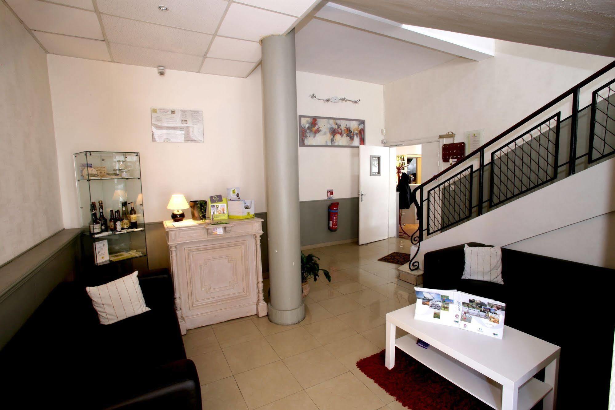 Hotel Logis Hotel-restaurant La Coupe D'or 3*